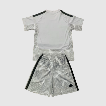 Goalkeeper 26/27 Kids Shirt Kit · Design 6