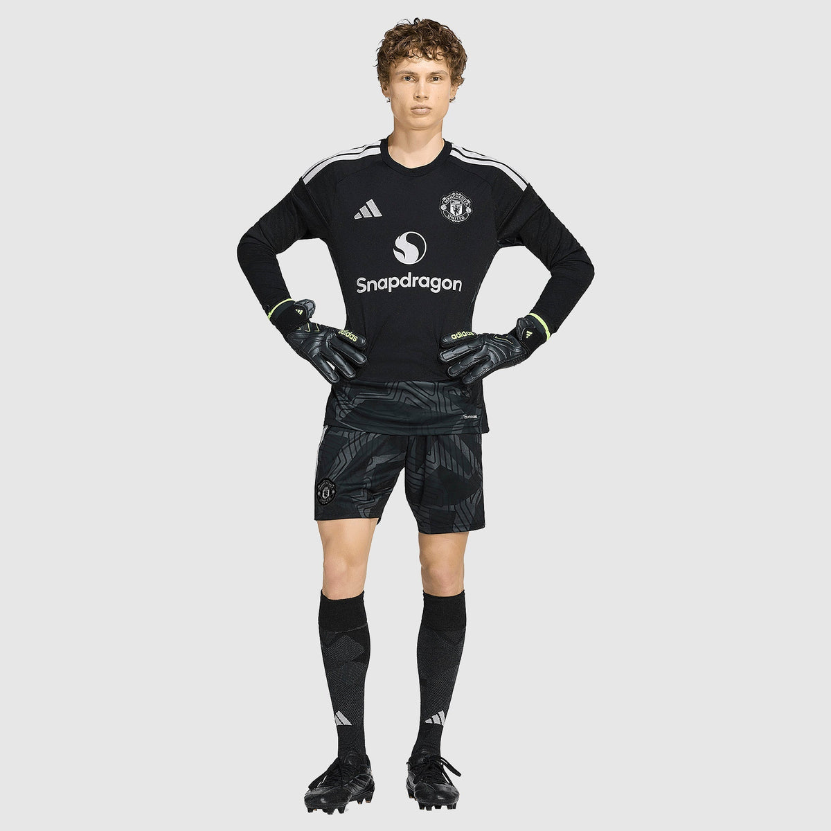 Goalkeeper 26/27 Long Sleeve Shirt