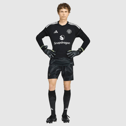 Goalkeeper 26/27 Long Sleeve Shirt