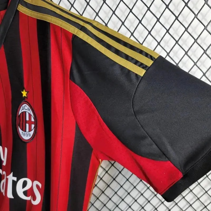 Retro 2013/14 Shirt · Design 2